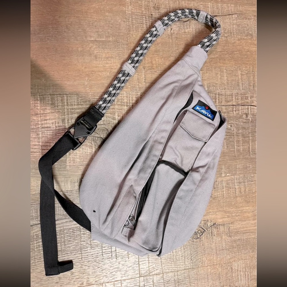 Kavu crossbody mini rope bag (sling)